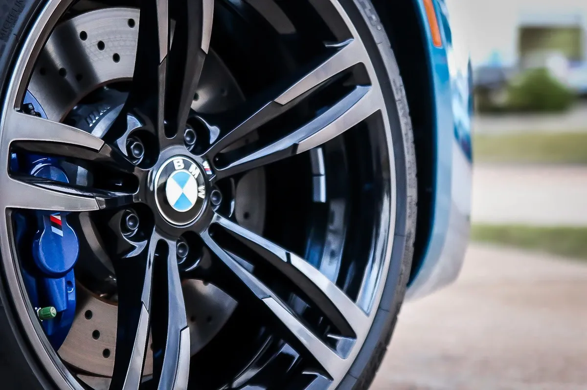 Apex Motor Trends ceramic coating work in League City, TX