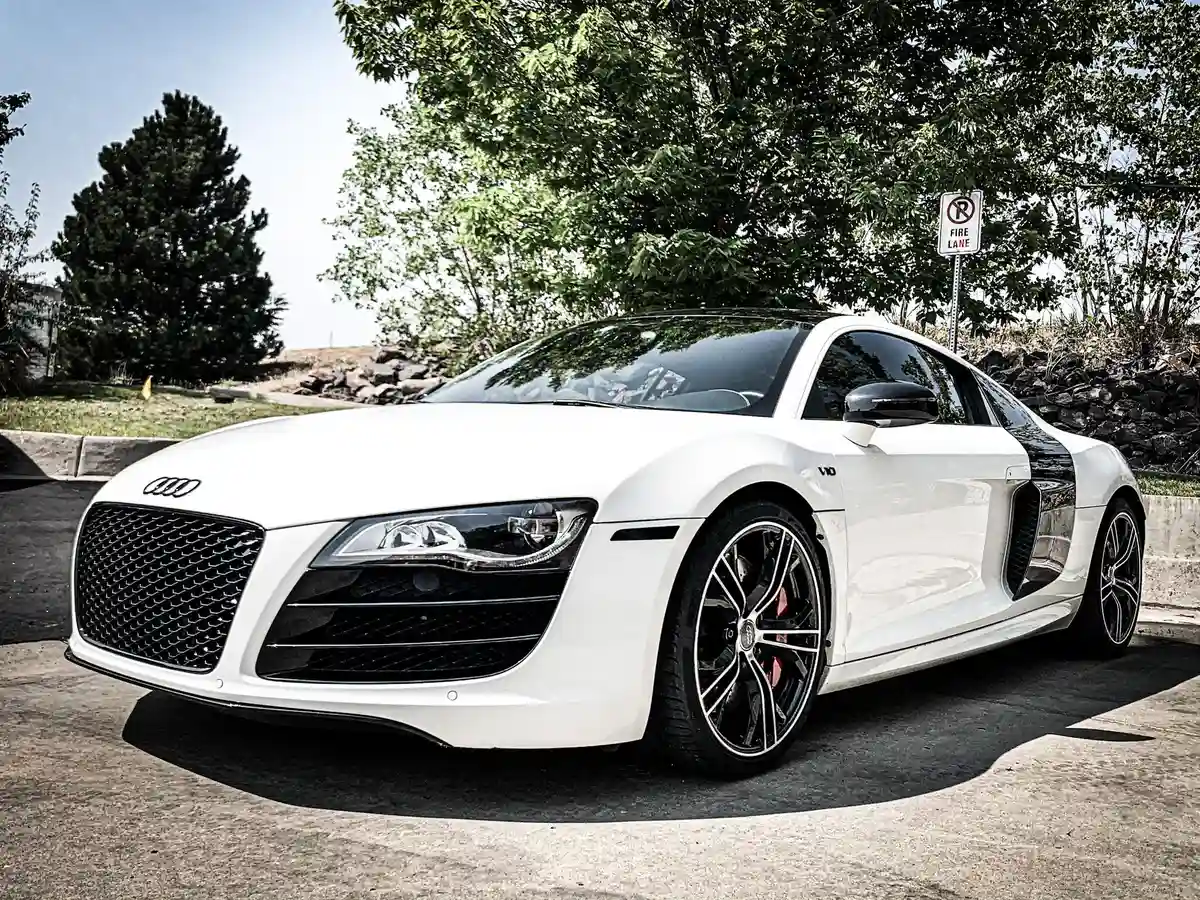 Colorado Tinting ceramic coating work in Centennial, CO