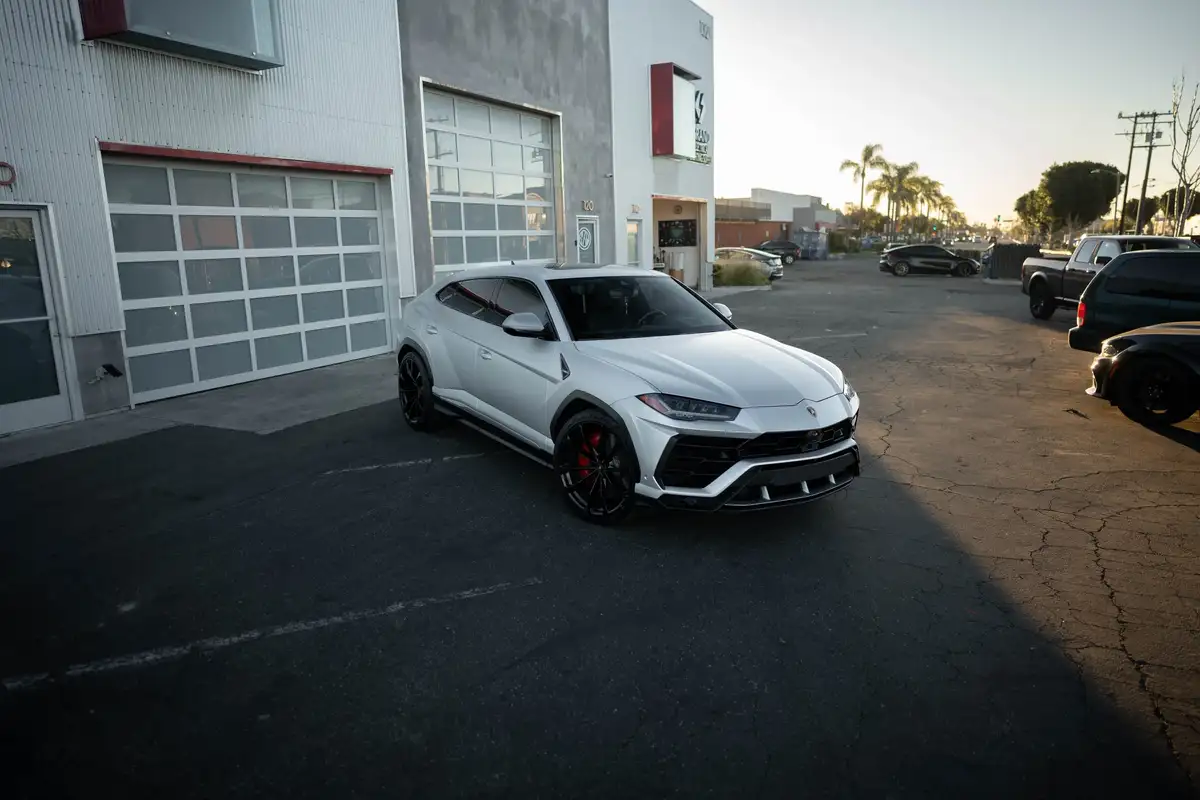 Ezie Wraps 1 — Canoga, CA