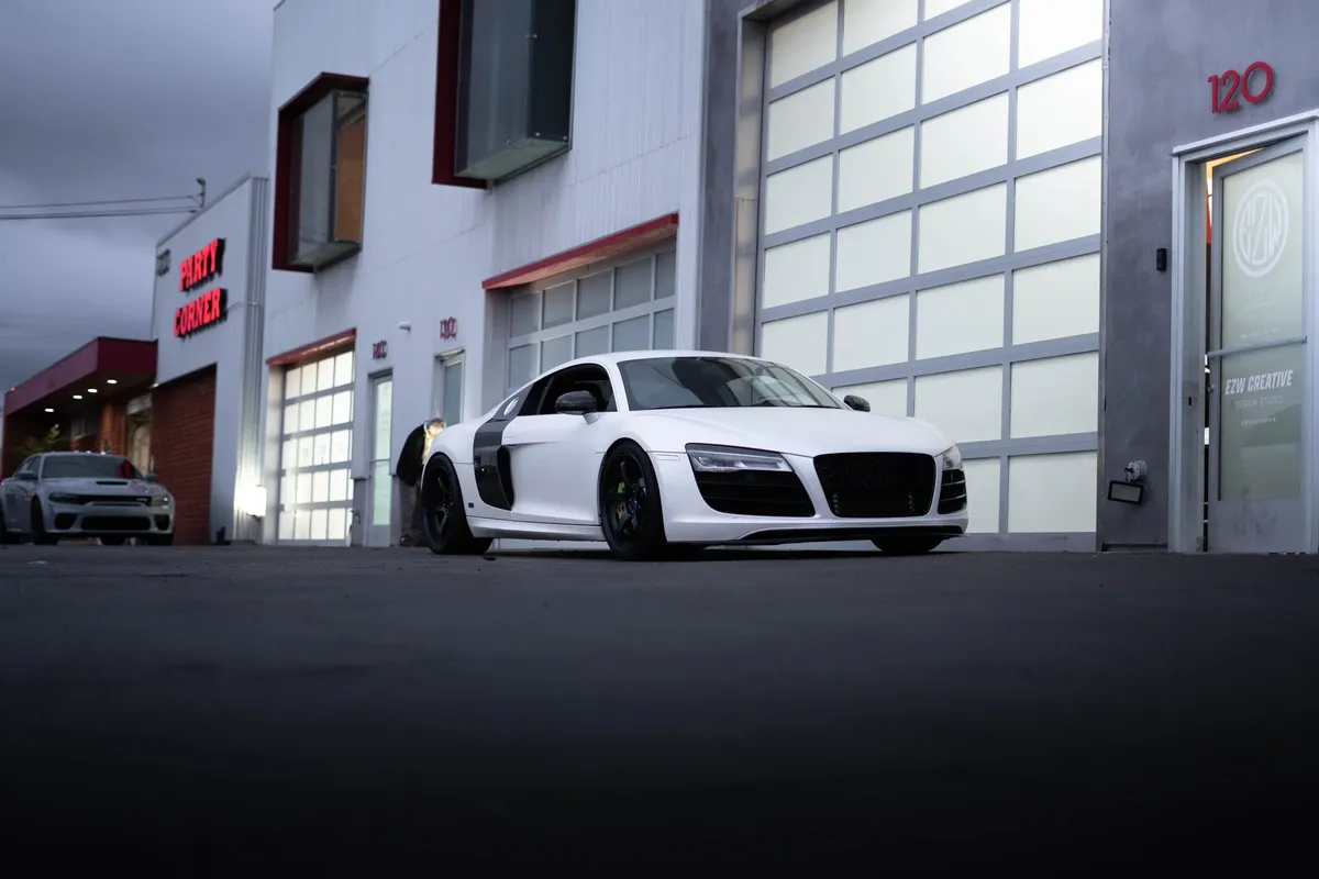 Ezie Wraps 1 ceramic coating work in Canoga, CA