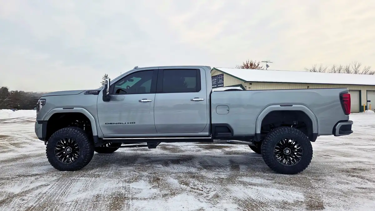 FX Window Tinting LLC ceramic coating work in Oconomowoc, WI