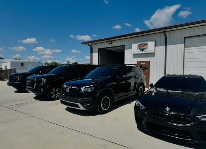 Lo’s Custom Tint & PPF ceramic coating work in Clarksville, TN