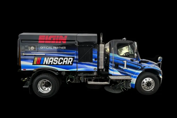 M.O. Graphics ceramic coating work in New Lenox, IL