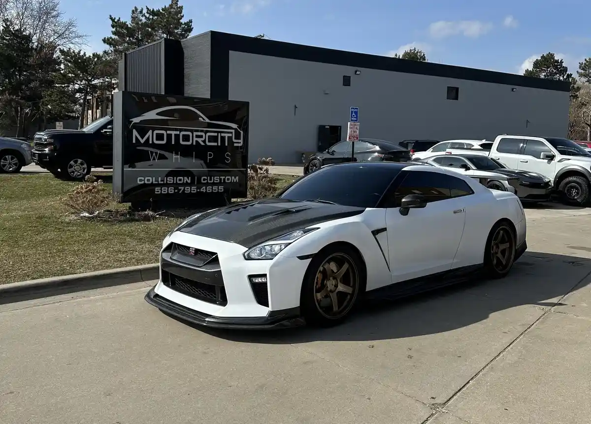 MC Whips ceramic coating work in Sterling Heights, MI