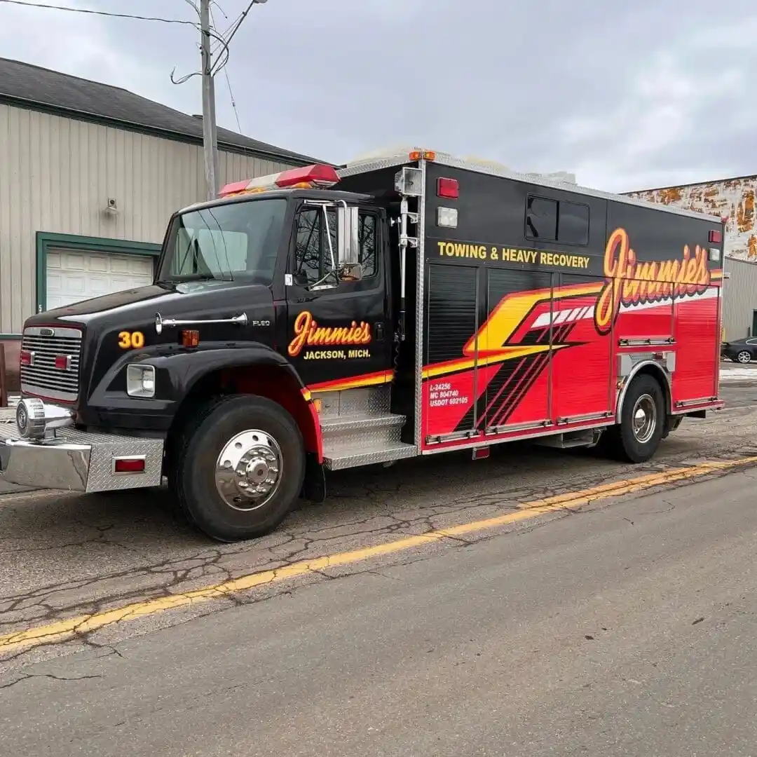 Obtain Graphics ceramic coating work in Jackson, MI