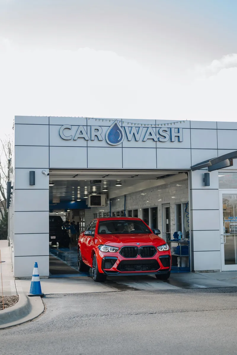 Splash Hand Car Wash and Detail ceramic coating work in Libertyville, IL