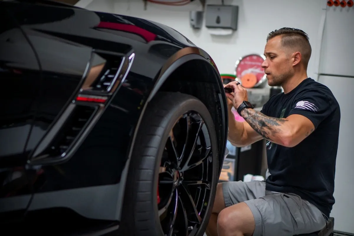 Unique Graphix Install — 50653 Central Industrial Dr. Shelby Township MI