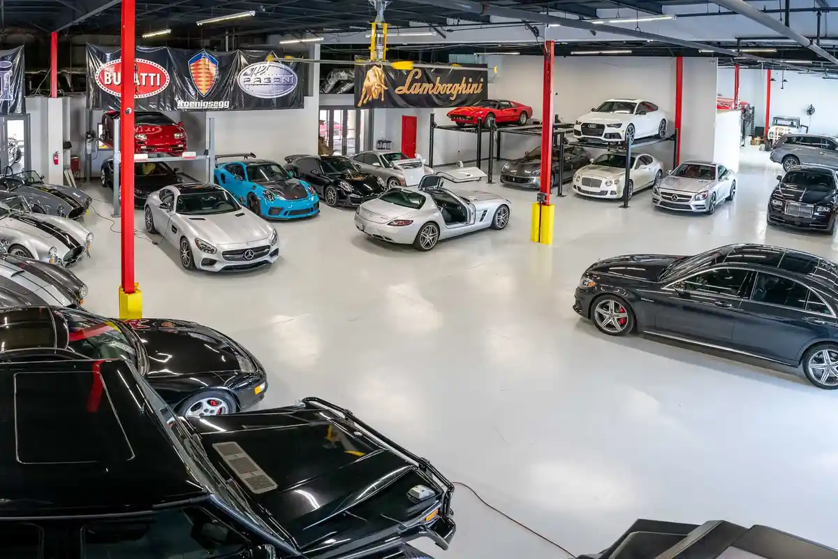 Velocity Motorcars — Nashville TN